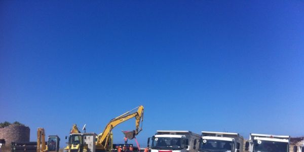 KARATAŞ İLÇESİ İSALE HATTI İLE MUH.MAH.İÇMESUYU DAĞITIM ŞEBEKESİ YAPIM İŞİ